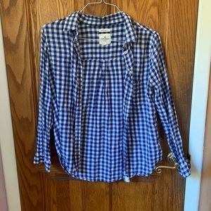 Blue and white checkered flannel from American eagle, size M